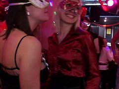Tainster sex clip provides you with really voracious nymphos, who thirst for delight and orgasm tonight. That's the reason ordinary party turns into hot group sex. Busty black and blond haired lesbos go nuts, pull up dresses and gonna pleased each other's juicy cunts at once.