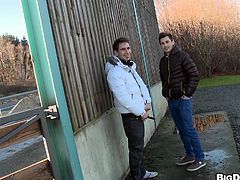 Check out these two twinks! They feel horny and want to have some outdoor action, in public! Without, shameless the guys start getting dirty right there behind that wall. One of them happily kneels for his buddy, opens his mouth and begins to suck cock. His lips slide on that big piece of meat and he craves for cum