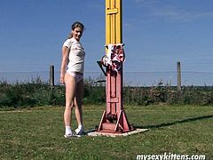 My Sexy Kittens xxx clip provides you with a voracious brunette wanker. This gal is fed up with jogging. She gets rid of shorts and sweaty top, spreads legs wide right on the green lawn and plugs a dildo into her wet pussy to polish it properly for orgasm.