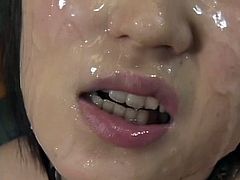 Sweetie gets her face covered in warm cream in stunning porn bukkake session