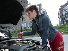 Slutty mommy asked a stranger for a favor. He fixed her car so she decided to pay him off with passionate sex. Check out dirty wench fucking grey daddy in filthy porn clip.