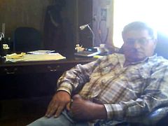 PAJA DE HERMOSO PAPI DE BGIGOTES