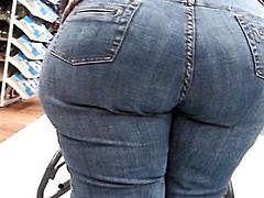 Big Butt BBW Street Milf - 2