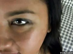 Oriental Nakia Ty tries her hardest to give herself the greatest orgasm ever