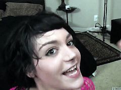 Kyleigh Kross enjoys dick sucking too much to stop in steamy oral action