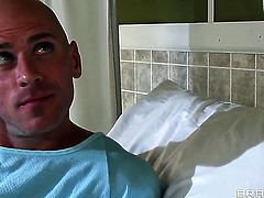 Kennedy Leigh and Johnny Sins bang for cam for you to watch and enjoy