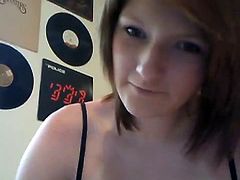 Cuddly girl lifts her skirt up showing her ass on cam. She then flashes her bra. This amateur babe is a true temptress. Check out this awesome video presented by All of GFs.