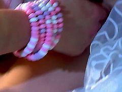 Breathtakingly beautiful Shyla Stylez is pounding Tyler Faiths horny pussy with a lollipop