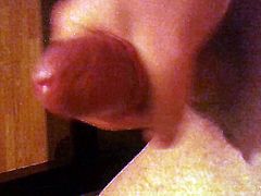 Quick uncut cum