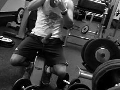 HORNY IN THE GYM