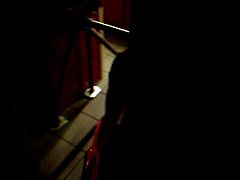 Vorgfuehrt, erniedrigt im Pornokino