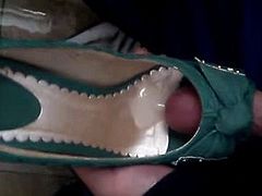 CumFish head shoes