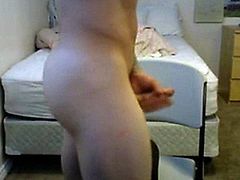 Sexy amateur twInk jerks off on webcam.