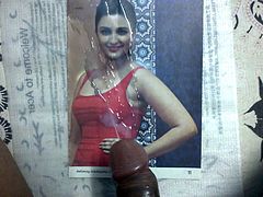 Tribute to Parineeti Chopra