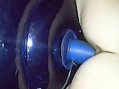 Here is home video of real amateur female bodybuilder riding her favorite sex toy