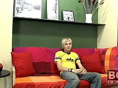 Gene is not from the USA, but he loves USA because he can freely express his sexuality. He puts on a sexy masturbation show with the help of a fake blue cock.