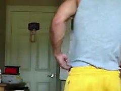 Muscle Guy Show and Cum