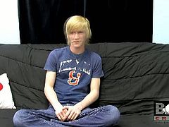 Boy Crush brings you very intense free porn video where you can see how the naughty blonde Dustin Dibella talks and masturbates for you while assuming hot positions.