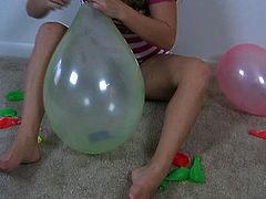 BBW Krtisty plays with Balloons