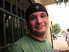 White dude fucks thug