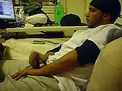 Str8 buddy watching porn