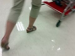 hot 40s MILF talking target