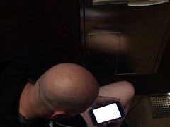 Str8 spy bald daddy in public toilet ll
