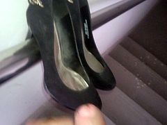 cum in neighbor's black heels