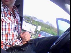 Str8 men jerk off in the car