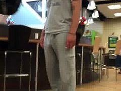 Str8 freeballing guy
