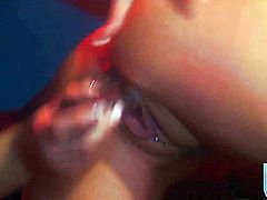 Alektra Blue gets the pleasure from touching Holly Wests slit
