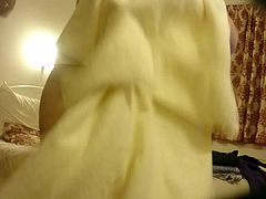 Spying on mature wife after shower