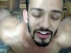 Para comecar bem o dia, banho de porra