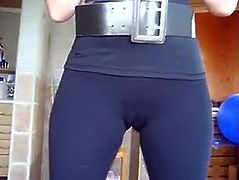 wow!!! beautiful ass (cameltoe) 18