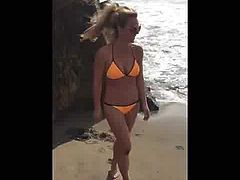 Britney Spears bikini video
