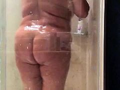 Mature BBW with tan line in shower