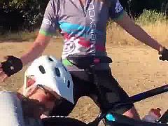 Female cyclist crotch pumping