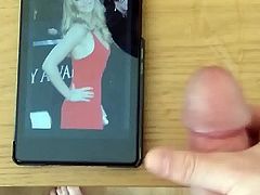 Fapping to Jennifer Lawrence