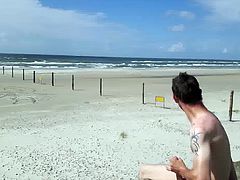Jerking off on the beach