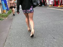 Sexy Legs Walk 025
