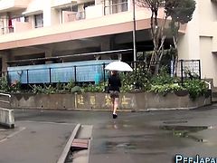 Fetish asian urinating