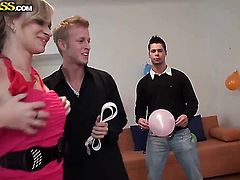 Blonde gets her mouth pumped full of cock in cock sucking action with hot guy