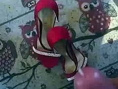 Me cumming on shoes