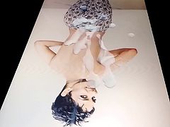 Halle Berry ass and naked back cum tribute cam2