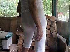 Man slut in skin-tight leggings.