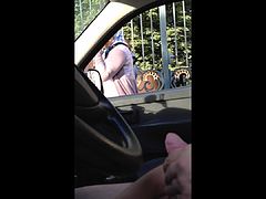 Dick flashing in car 6 - she looks - lul tonen , Dutch, NL