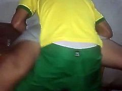 Bebeu todas e soltou a franga