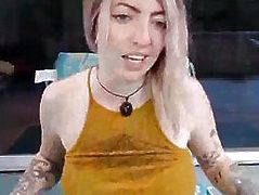 rBig boobs webcam masturbation XPUSSYCAM