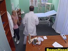 Naive cocksucking patient mouth cumsprayed
