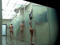 Great Ass in Public Shower